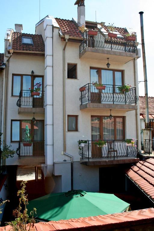Family Hotel Zora Ράζλογκ Εξωτερικό φωτογραφία