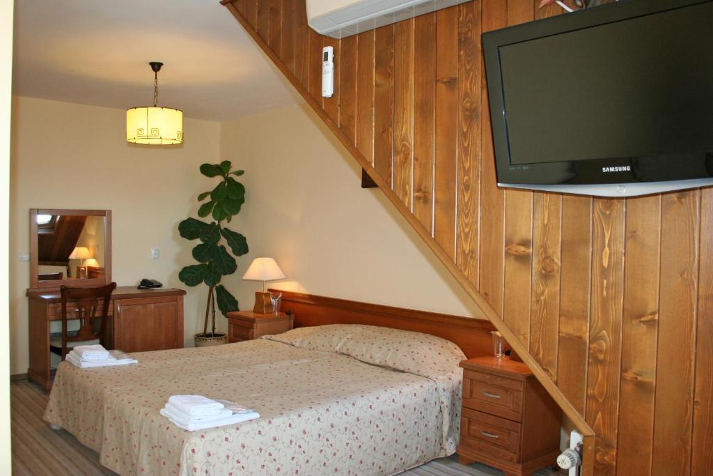 Family Hotel Zora Ράζλογκ Δωμάτιο φωτογραφία