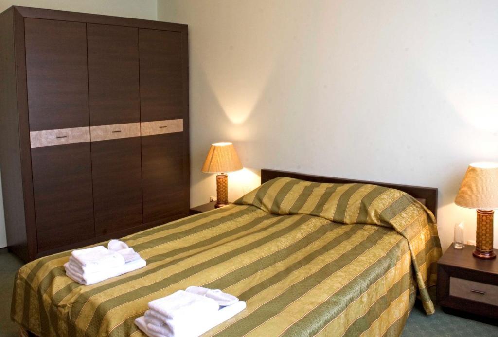Family Hotel Zora Ράζλογκ Δωμάτιο φωτογραφία