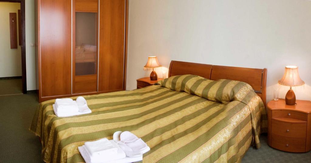 Family Hotel Zora Ράζλογκ Δωμάτιο φωτογραφία